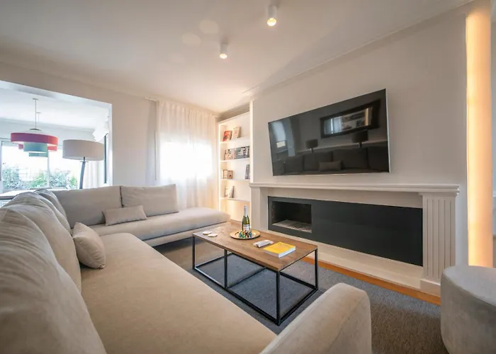 Atico Duplex Con Cinco * برشلونة