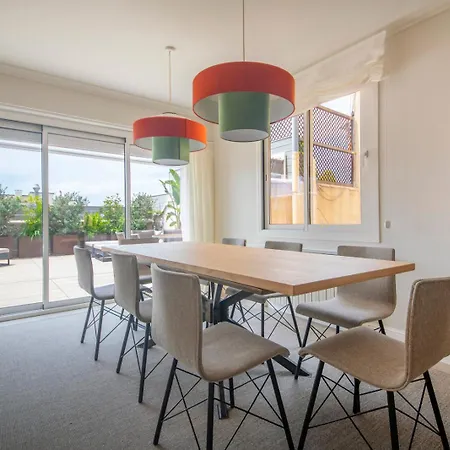 Atico Duplex Con Cinco Апартаменты Барселона