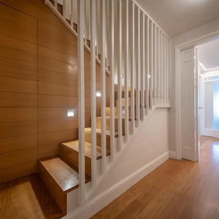 Atico Duplex Con Cinco Апартаменты